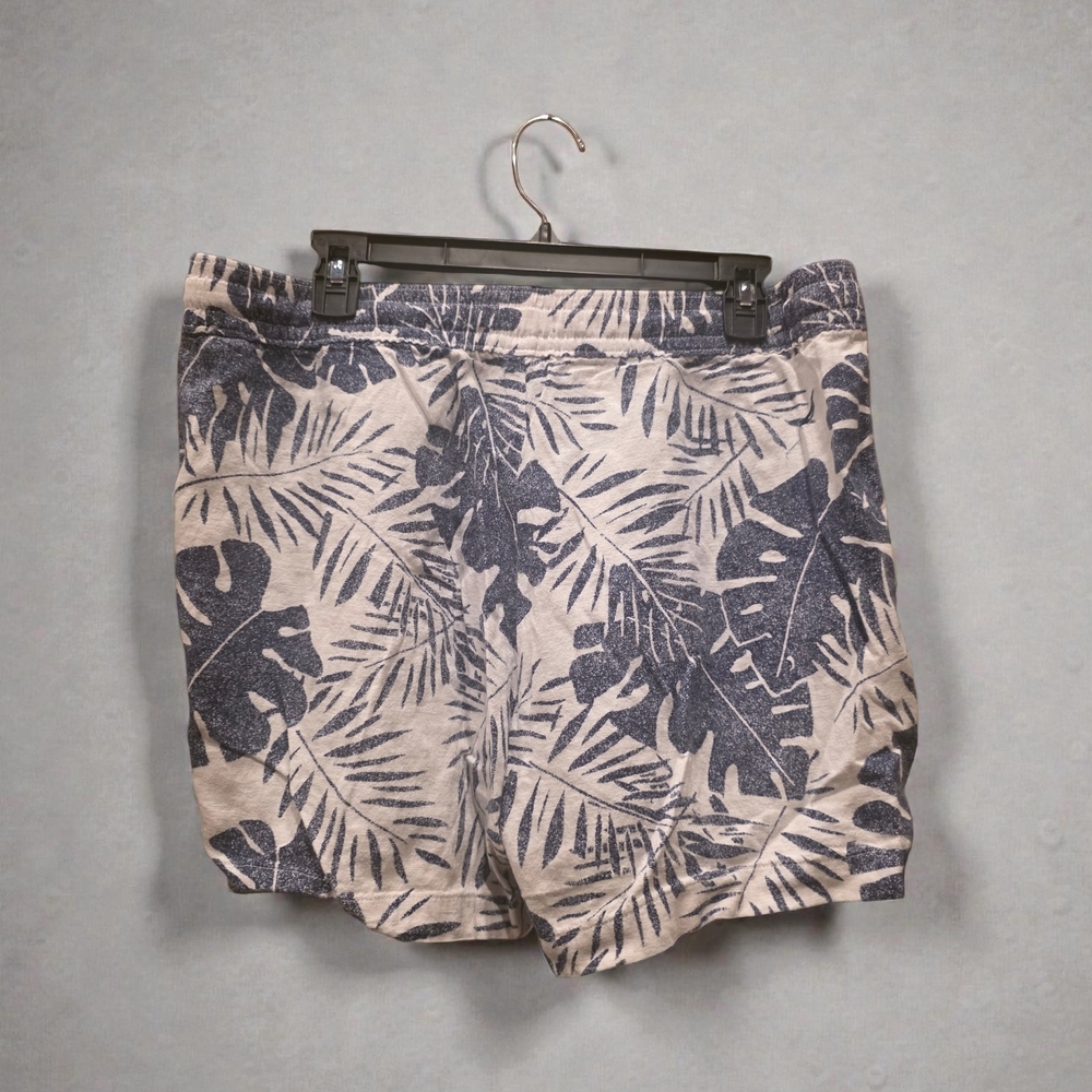 Nautica Tropical Blue Leaf Print Women's Shorts Size Large - Picture 3 of 6